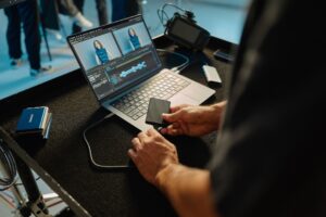 7 moduri inteligente de a utiliza spațiul din mansardă