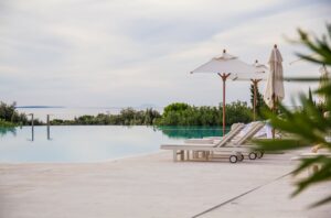 Cum creezi un spațiu de relaxare în aer liber – 25 idei